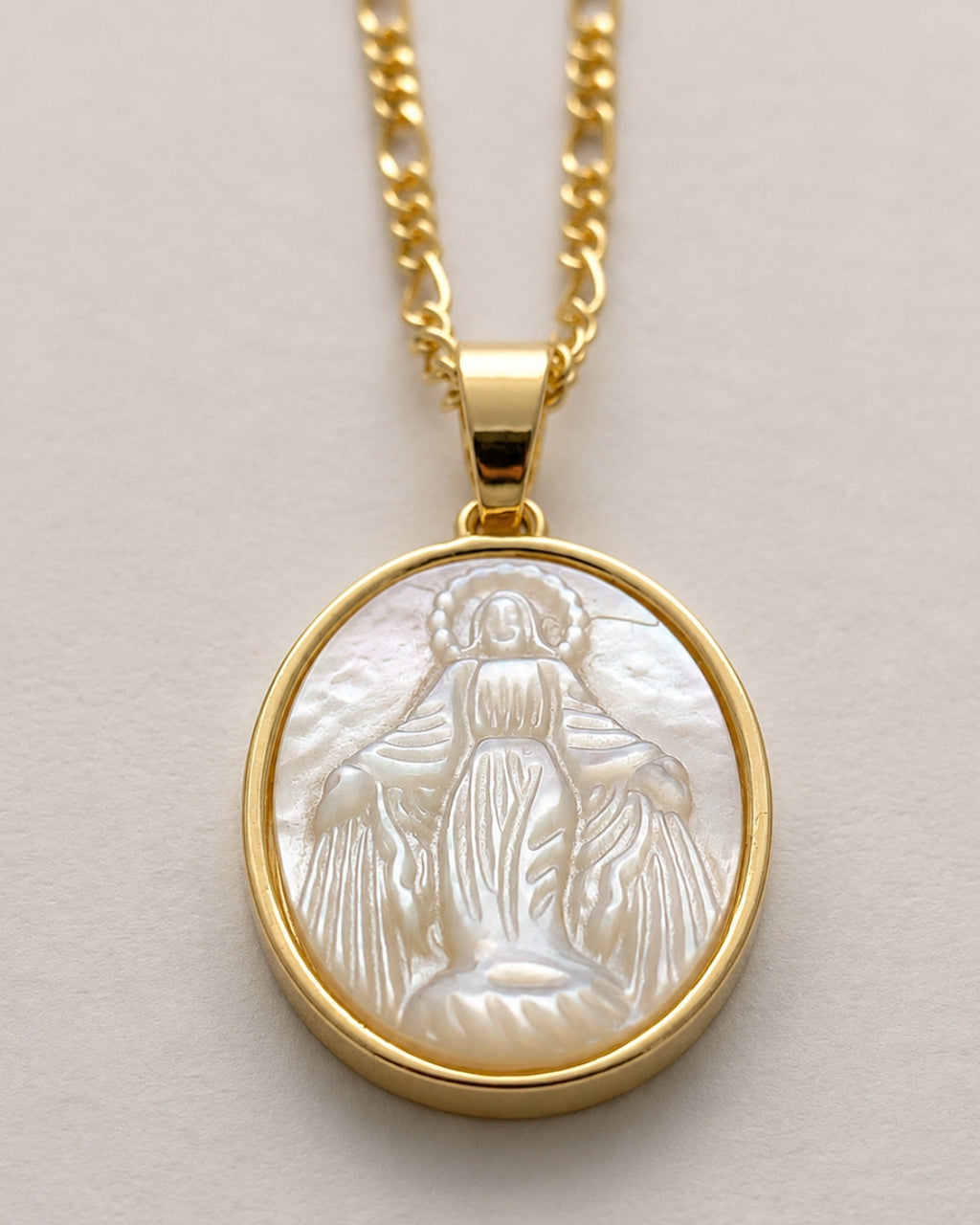 Collar Virgen María Milagrosa