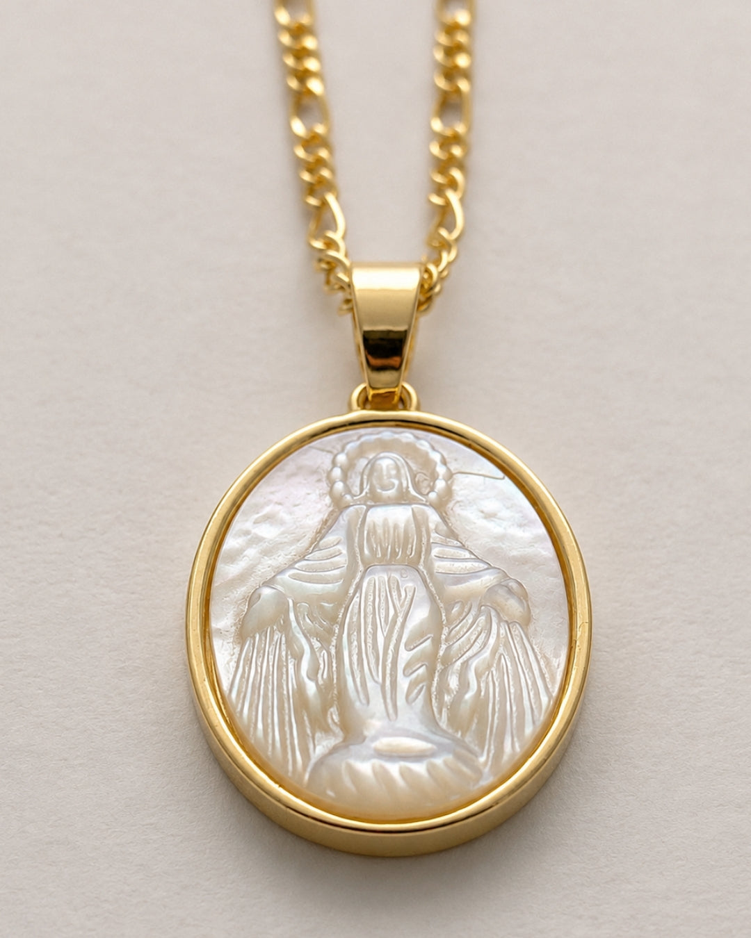 Collar Virgen María Milagrosa